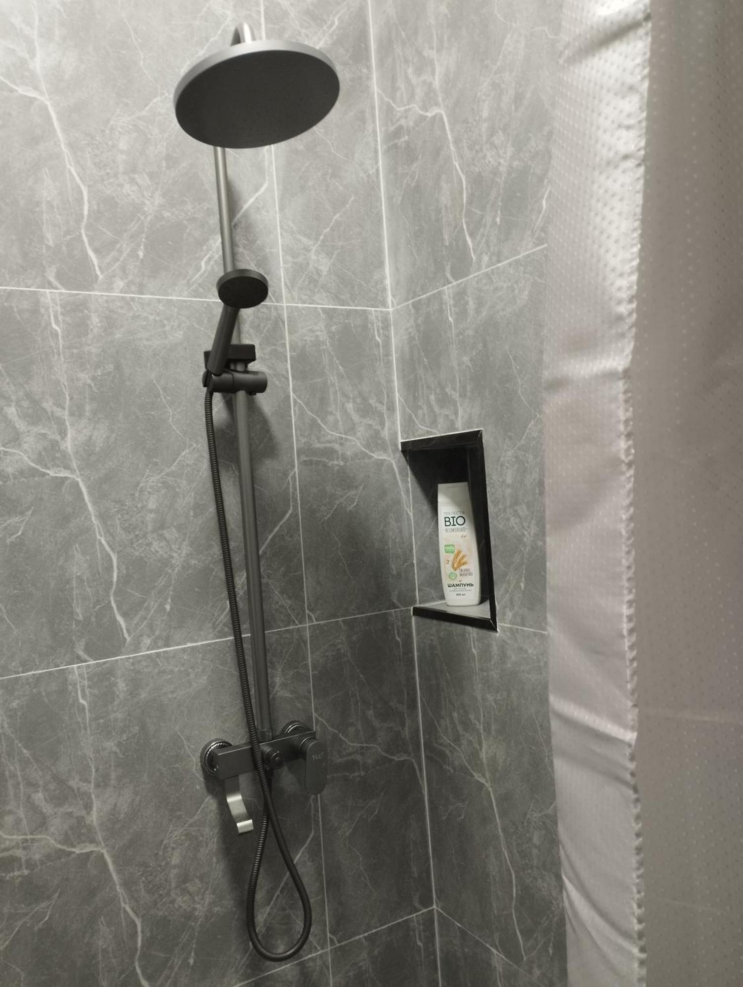 Lumi Hotel Bishkek Bagian luar foto